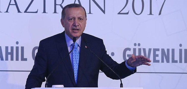  Cumhurbaşkanı Erdoğan: FETÖ davalarının günbegün raporlarını alıyorum
 