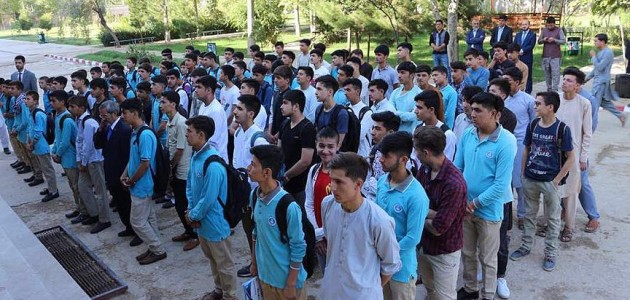Afganistan’daki Türkiye Maarif Vakfı Okulları eğitime başladı 