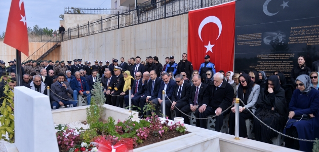  Şehit Emniyet Müdürü Altuğ Verdi mezarı başında anıldı 