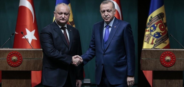  Cumhurbaşkanı Erdoğan, Moldova Cumhurbaşkanı Dodon ile görüştü 