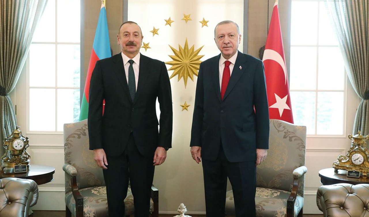 İlham Aliyev, Cumhurbaşkanı Erdoğan’ı kutladı