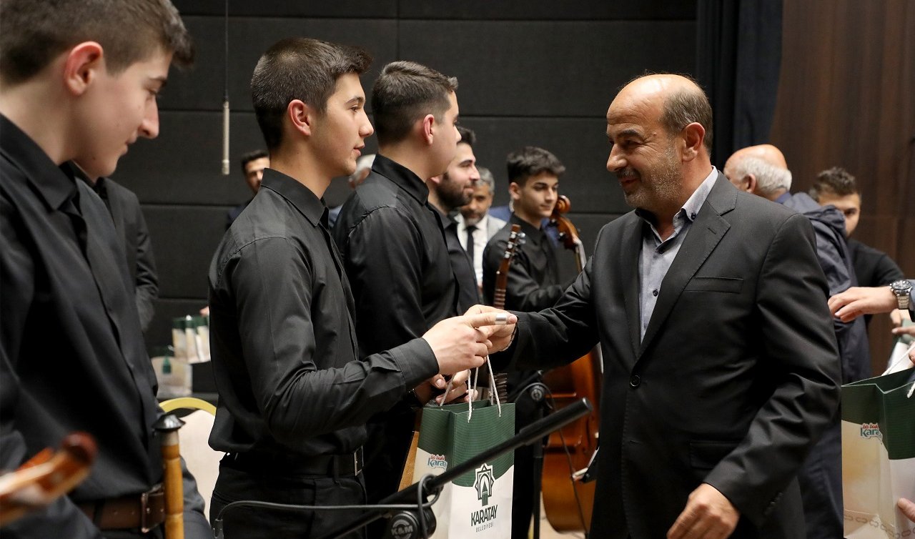 Konya’da Türk Tasavvuf Müziği Konseri izleyenlere hoş bir gece yaşattı 