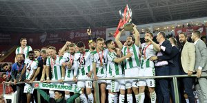 Atiker Konyaspor tarih yazdı! Kupa Konya’nın