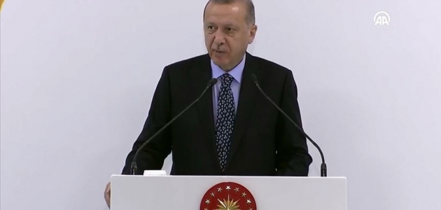 Erdoğan: Ülkemizi sinsi oyundan kurtarmayı başardık
 