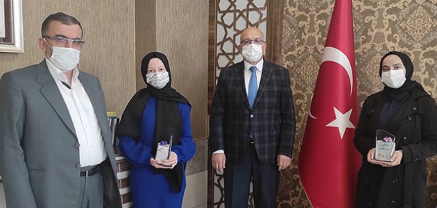  Şükrü Doruk Kız AİHL’de başarı geleneği bozulmadı