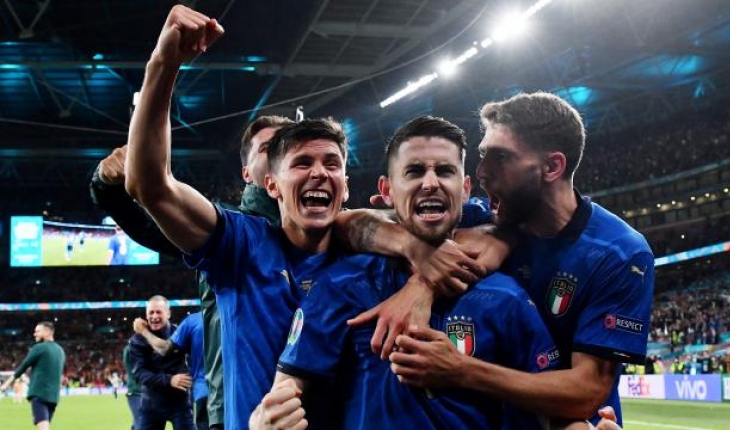  EURO 2020’de ilk finalist İtalya