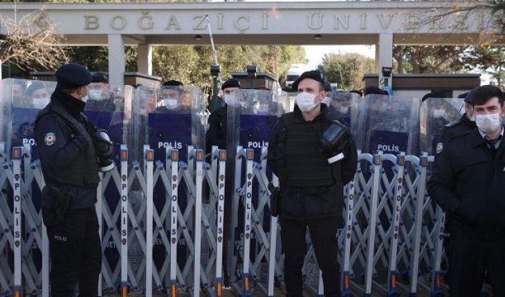  Boğaziçi Üniversitesi’nde izinsiz gösteri: 45 gözaltı