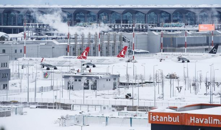 İstanbul Havalimanı’nda uçuşlar yeniden başladı