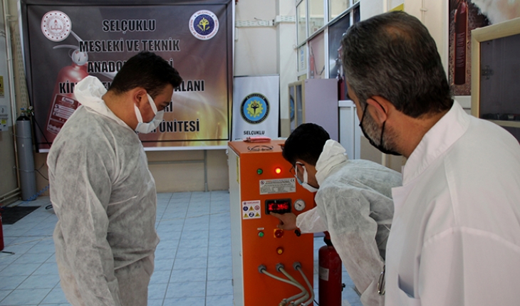 Okulların yangın söndürme tüpünün dolum ve bakımını Konya’daki lise yapacak