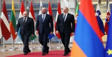 Azerbaycan: Brüksel'de Ermenistan'la barış için önemli adım atıldı