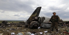 Ukrayna'ya ait nakliye uçağı düştü