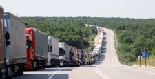 Bulgaristan'a açılan Hamzabeyli Sınır Kapısı'nda 22 kilometre tır kuyruğu