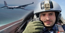 Selçuk Bayraktar MiG-29 savaş uçağıyla uçtu