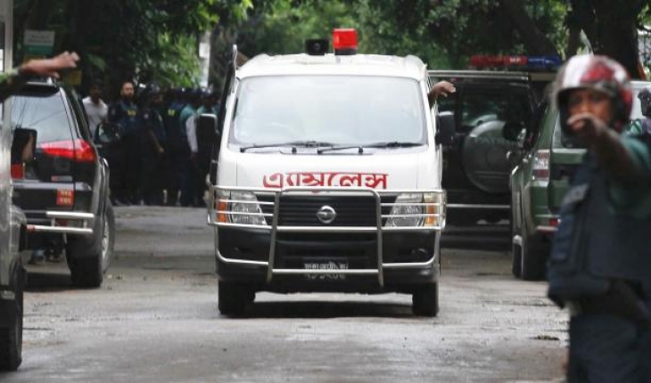 Bangladeş’te otobüs kazası: 8 ölü, 20 yaralı