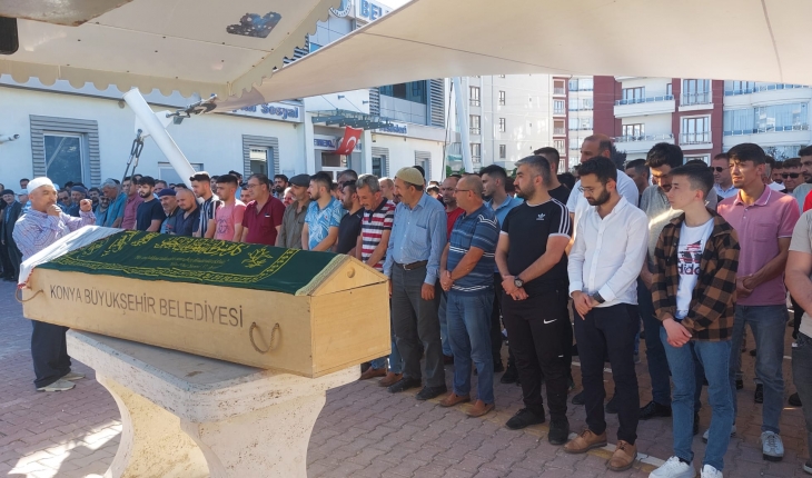 Konya’daki kazada hayatını kaybeden Ayşenur Boncuk’un cenazesi defnedildi