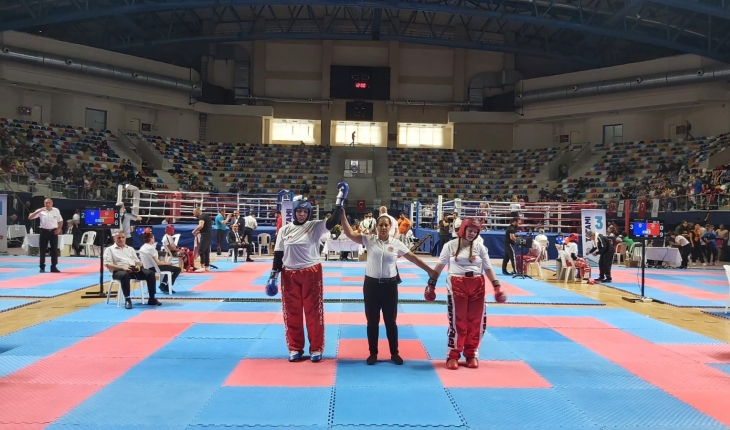 Karatay Belediyespor’lu kick Boksçular altın madalyayla döndü