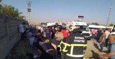 Tekstil işçilerini taşıyan minibüs ters döndü: 16 yaralı