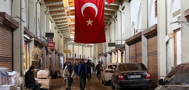 Tarihi Maraş Çarşısı’nın ana koridoru güçlendirildi