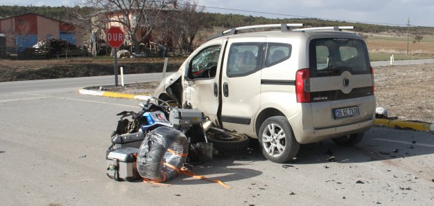 Motosiklet sürücüsü trafik kazasında hayatın kaybetti 