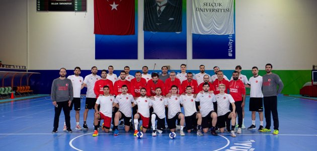 A Milli Erkek Hentbol Takımının Lüksemburg maçı hazırlıkları sürüyor