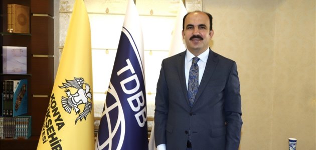 Konya Büyükşehir Belediye Başkanı Altay’dan Berat Kandili mesajı