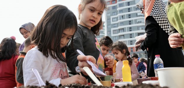 Konya’da depremzede öğrenciler Geleceğe Umut tohumları ekti