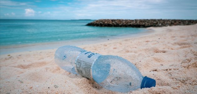 Okyanuslarda 171 trilyon plastik parçası olduğu tahmin ediliyor