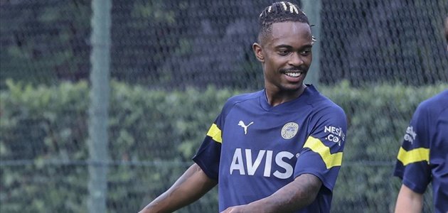 Fenerbahçe’ye Lincoln Henrique’den kötü haber! 