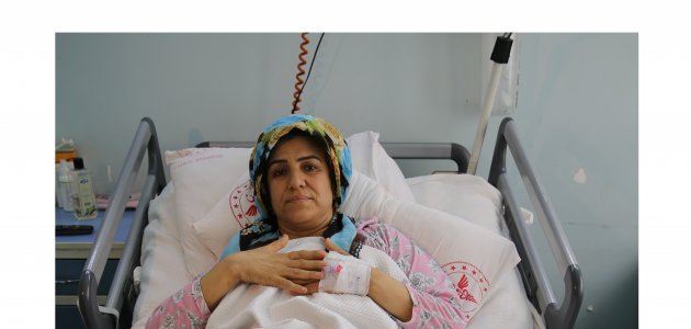 72 saat sonra kurtarılan kadın: İki evladım üstümde vefat etti
