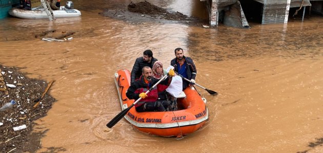 Şanlıurfa’da kurtarma çalışmaları devam ediyor