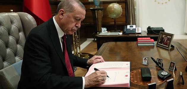 12 üniversiteye rektör atandı