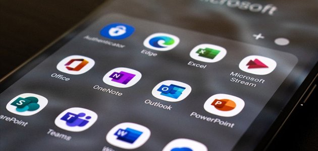 Microsoft, Office programlarına yapay zeka ekliyor