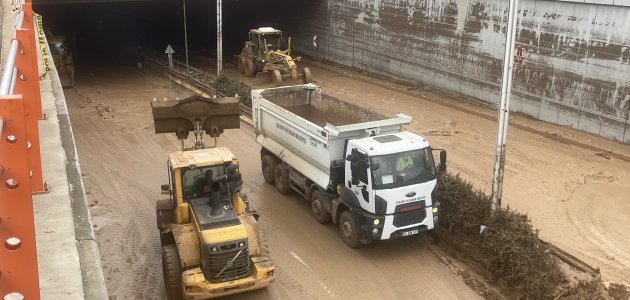 Şanlıurfa’da sel sonrası  çalışmalar devam ediyor