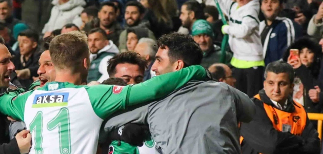 Anadolu Kartalı’nda galibiyet coşkusu