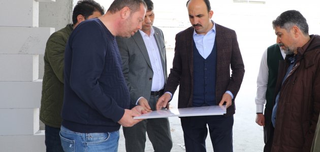 Başkan Altay Tarihi Konya Lisesi Konferans ve Spor Salonu inşaatını inceledi