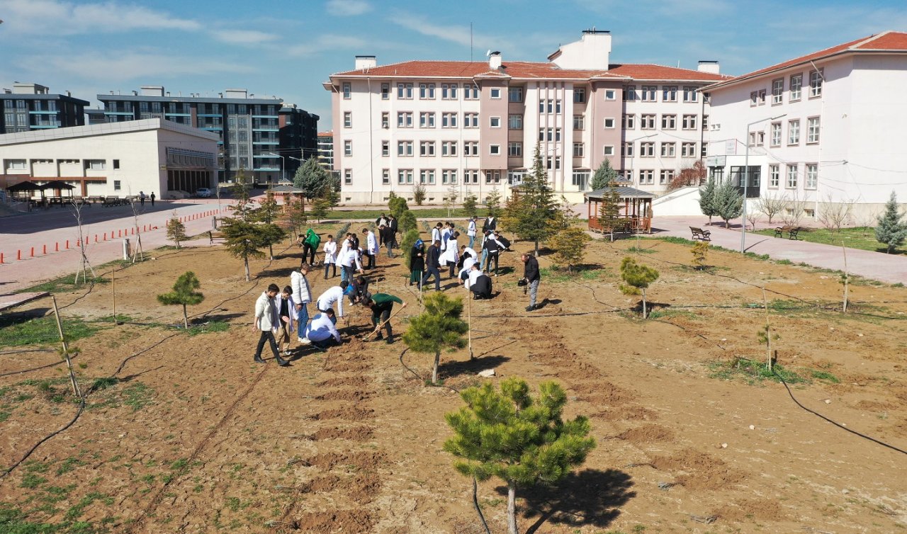 Karatay Belediyesi’nden “Lavanta Kokulu Okullar” projesi