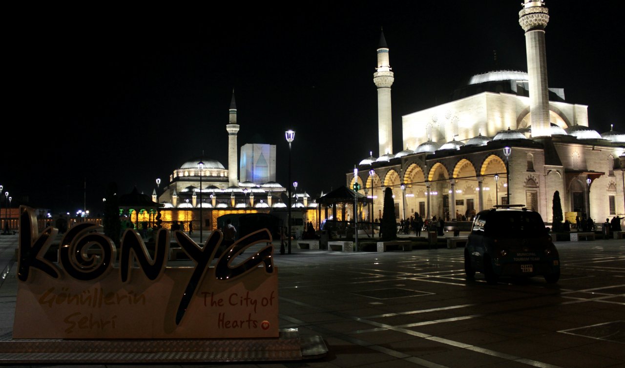Konya’da ilk teravih namazı kılındı