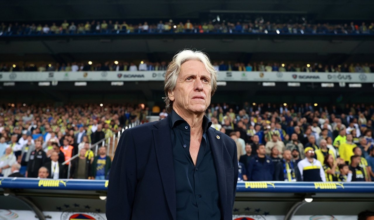 Jorge Jesus’a verilen ceza sonrası Galatasaray taraftarı ayaklandı! 