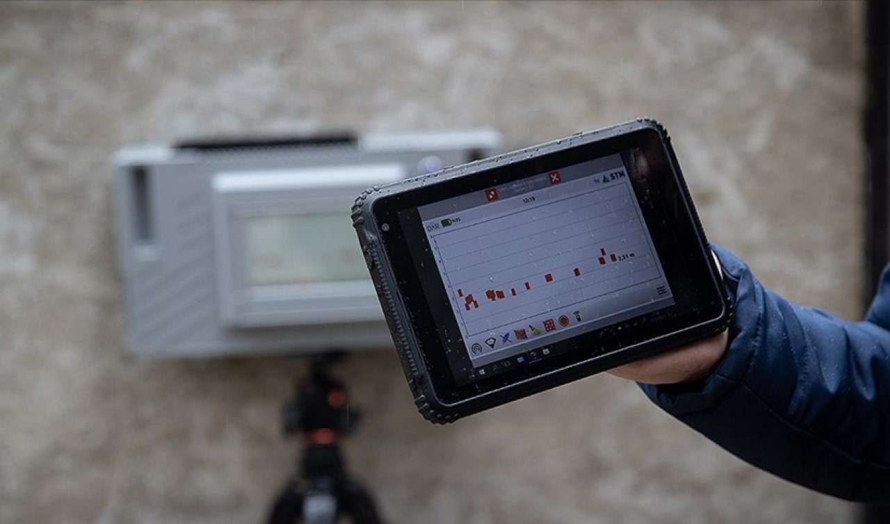 Duvar Arkası Radar depremde hayat kurtarıyor