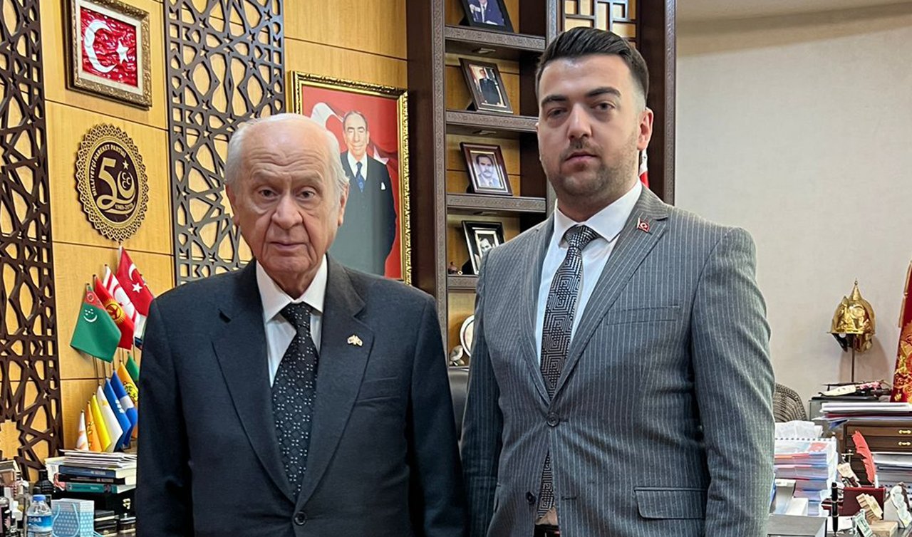 Konya’da yılın genç iş insanı seçilen Alperen Sezer MHP’den aday adayı oldu