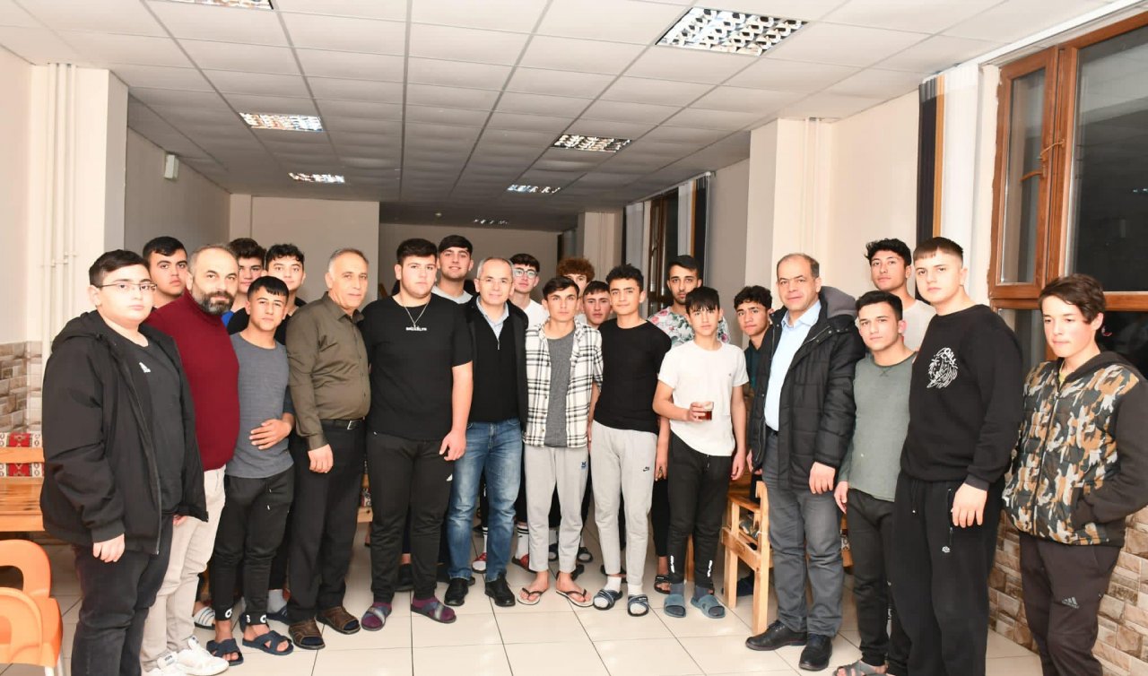 Kaymakam Pişkin öğrencilerle iftar programında buluştu