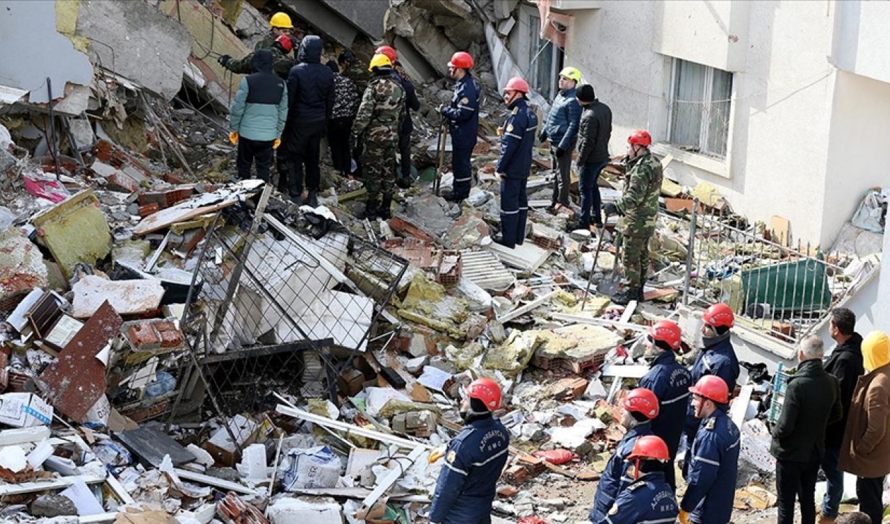Depremzedelere 10 bin lira Hane Başı Destek ödemesi yapıldı