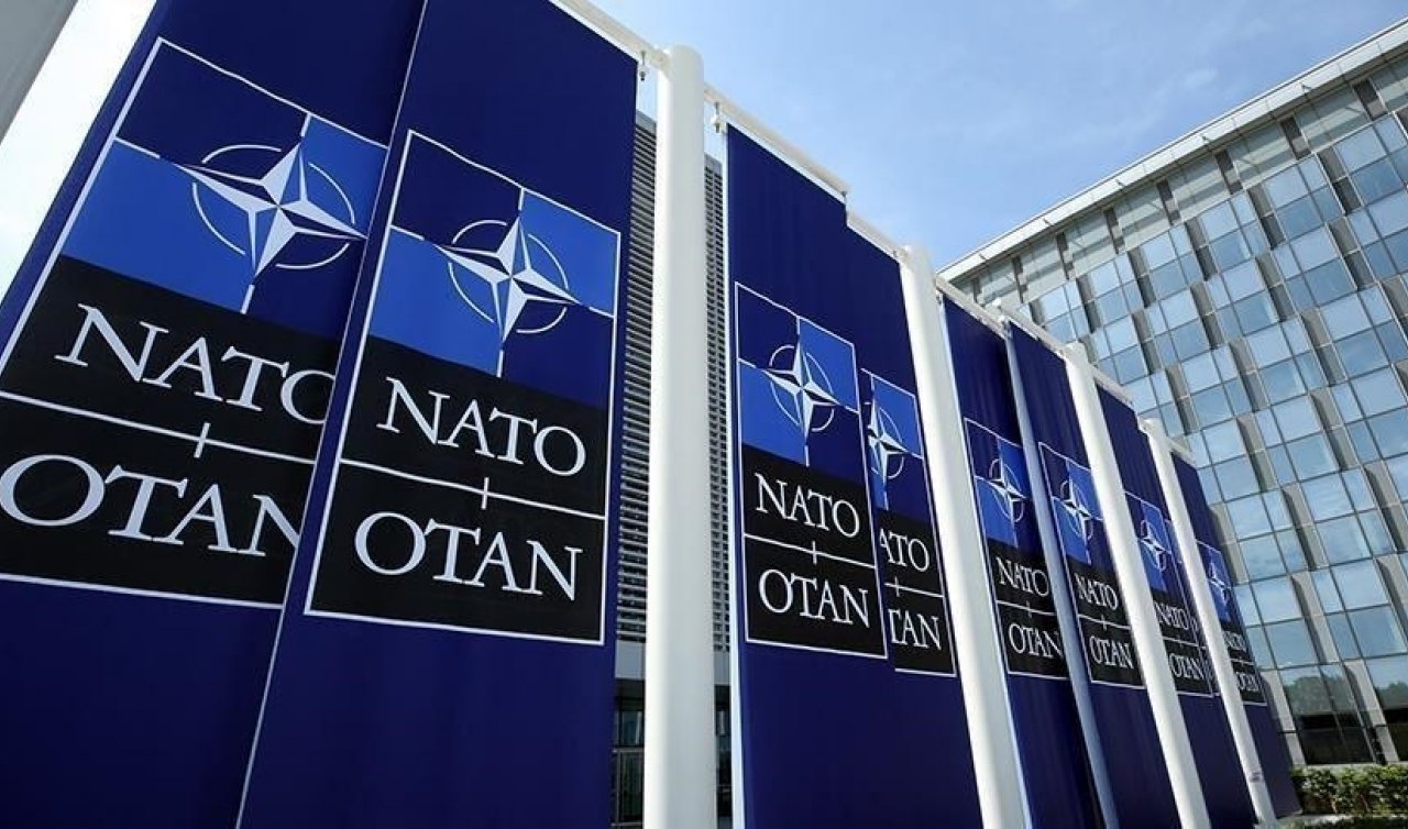 NATO kapılarını Finlandiya için açıyor
