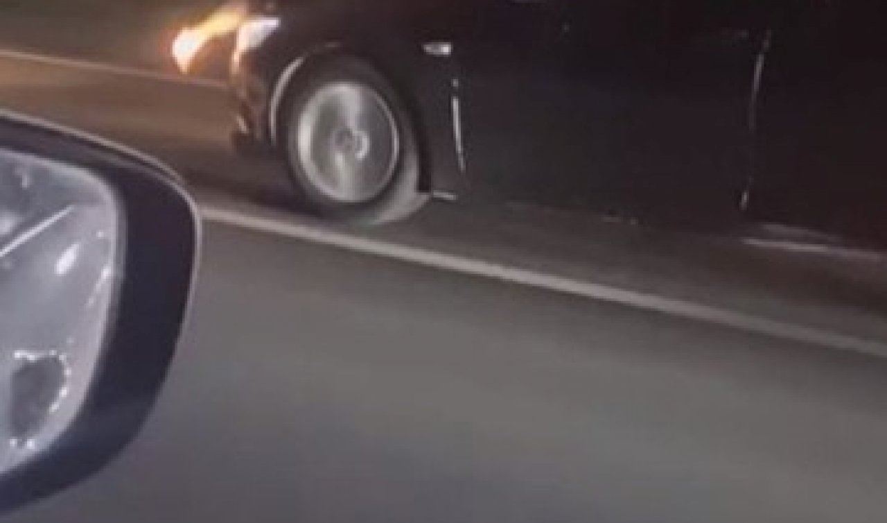 Canını hiçe saydı! Kaçırılan oğlu için kaput üstünde kilometrelerce yol gitti 