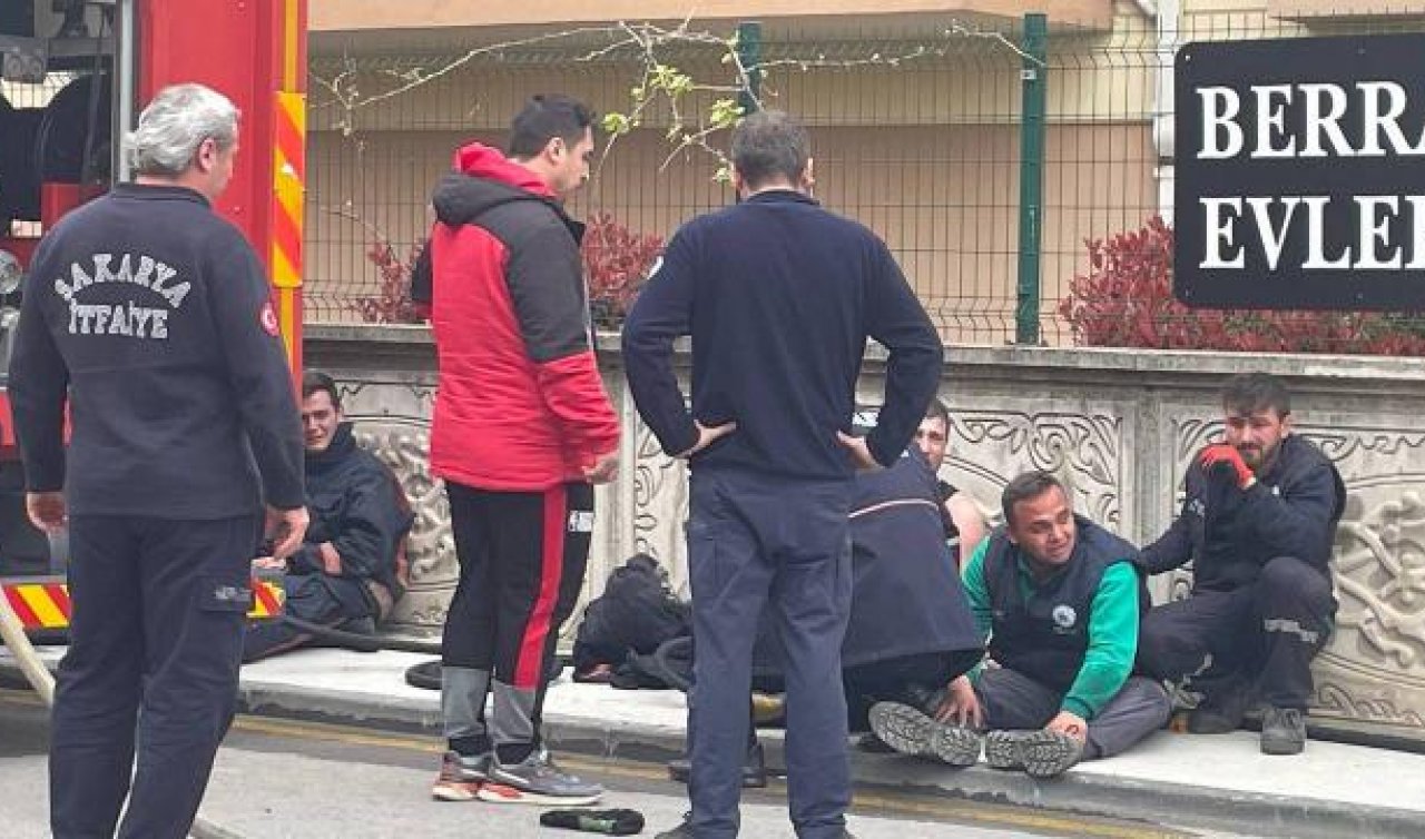 Gözyaşlarına boğuldular!  İtfaiye eri alevlerin içine düştü