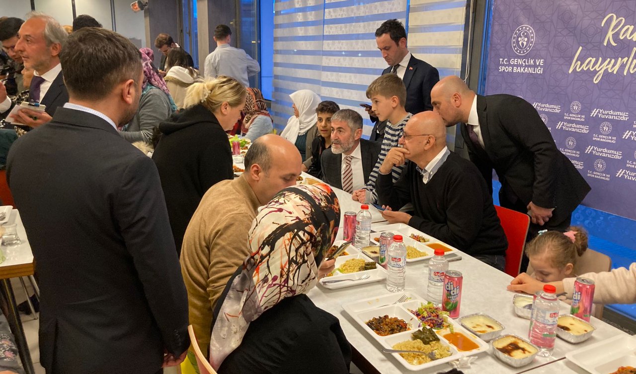 Bakan Nebati, Konya’da vatandaşlarla iftarda buluştu