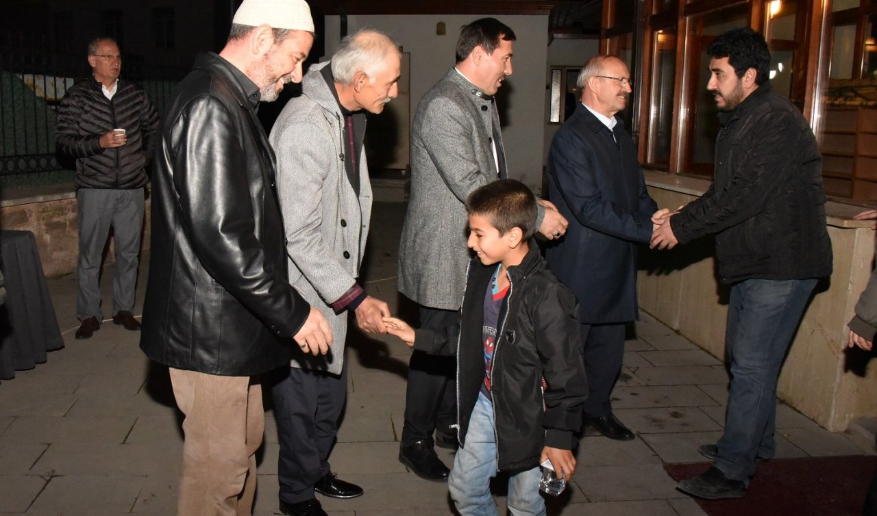 Karatay’da teravih buluşmaları sürüyor