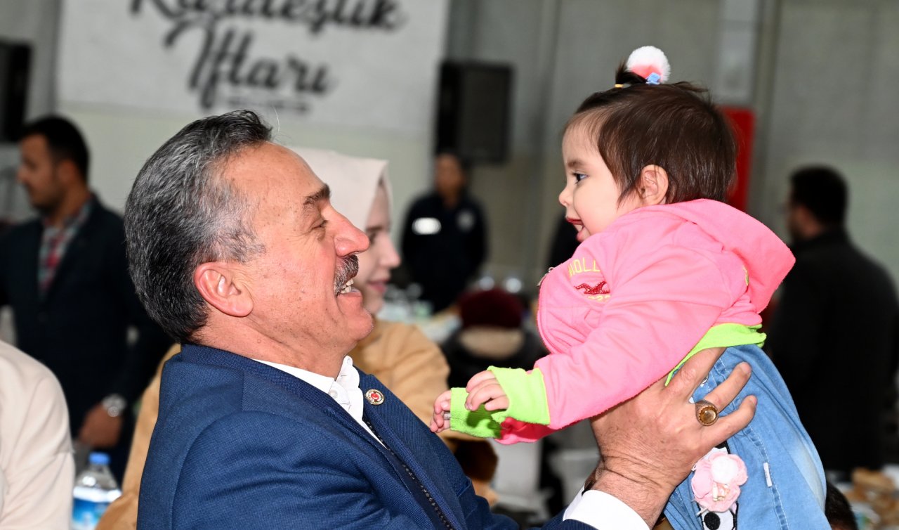 Başkan Tutal yetim ve öksüz çocuklarla iftarda buluştu