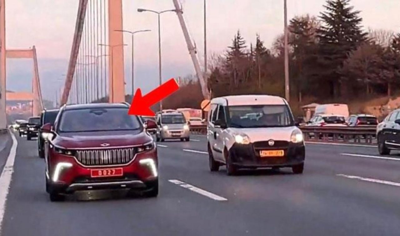 Bakan Nebati Togg’la trafiğe çıktı! Duygularını paylaştı 
