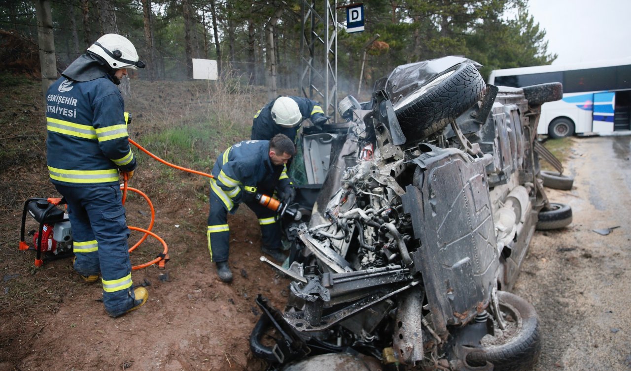 Eskişehir’de zincirleme trafik kazası : 14 yaralı